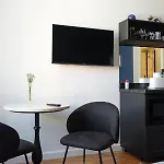 Miro Center - Quiet Chic, Self Check-in 4*