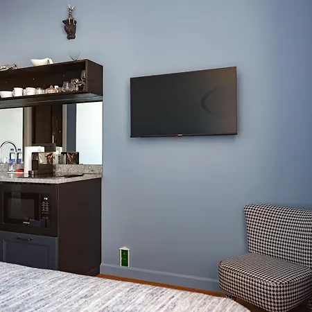 Apart Otel Miro Center - Quiet Chic, Self Check-in Riga