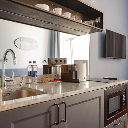 Miro Center - Quiet Chic, Self Check-in Apartmanhotel 4*