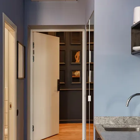 Miro Center - Quiet Chic, Self Check-in Riga