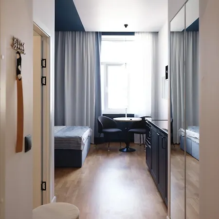 Miro Center - Quiet Chic, Self Check-in