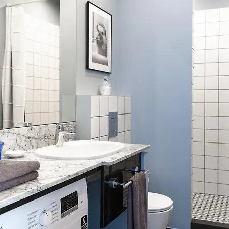 Miro Center - Quiet Chic, Self Check-in Apart Otel *