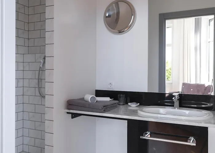 Aparthotel Miro Center - Quiet Chic, Self Check-in 4*