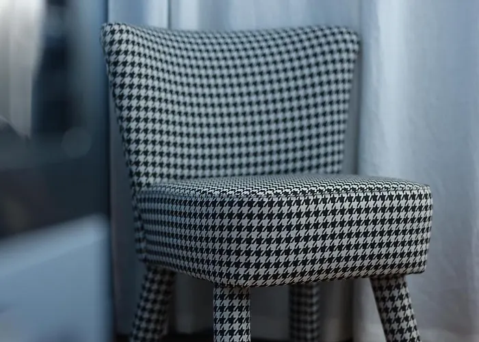 Miro Center - Quiet Chic, Self Check-in 4* Riga