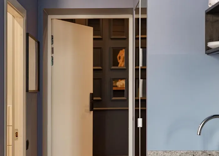 Miro Center - Quiet Chic, Self Check-in Riga