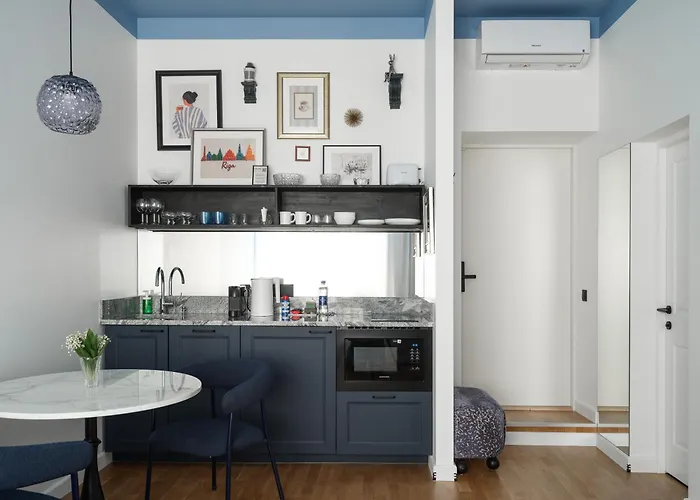 Miro Center - Quiet Chic, Self Check-in 아파트호텔 리가