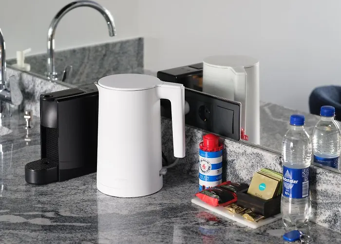 아파트호텔 Miro Center - Quiet Chic, Self Check-in 4*