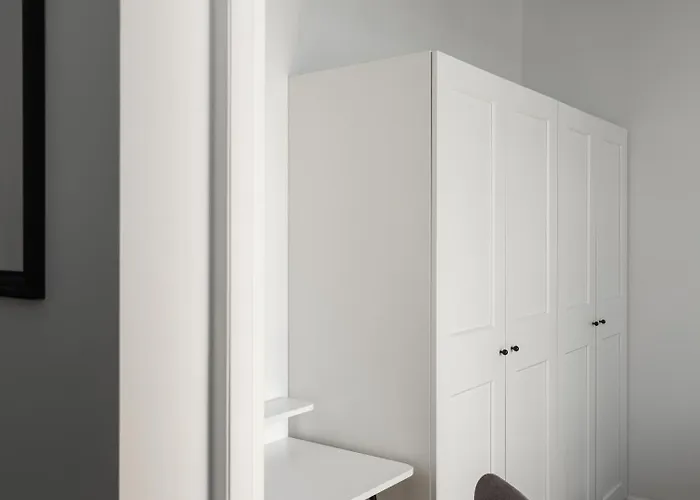 Miro Center - Quiet Chic, Self Check-in Aparthotel 4*