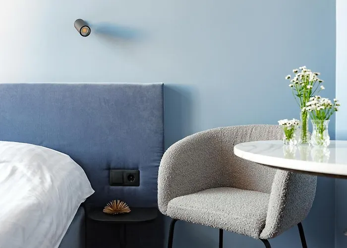 Miro Center - Quiet Chic, Self Check-in Aparthotel 4*