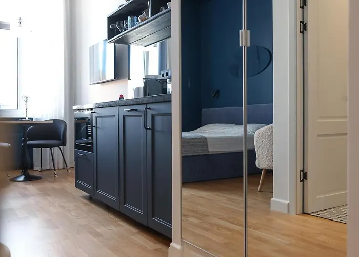 Miro Center - Quiet Chic, Self Check-in 4*