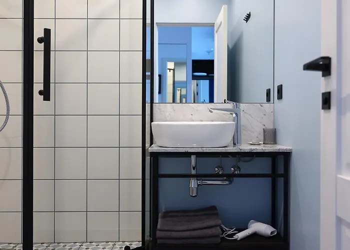 Aparthotel Miro Center - Quiet Chic, Self Check-in 4*