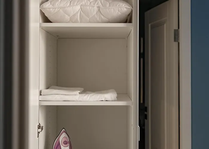 Miro Center - Quiet Chic, Self Check-in Aparthotel 4*