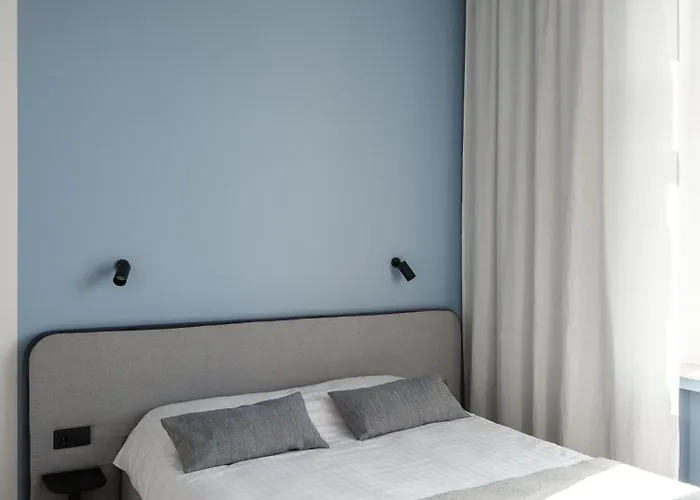 Miro Center - Quiet Chic, Self Check-in Aparthotel Riga