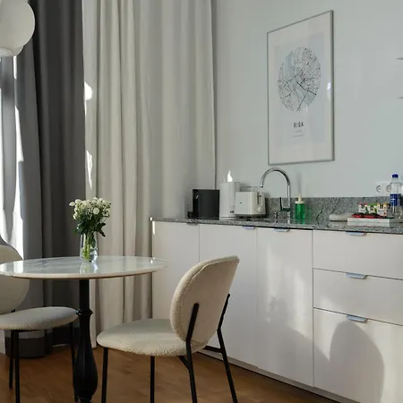 Aparthotel Miro Center - Quiet Chic, Self Check-in 4*