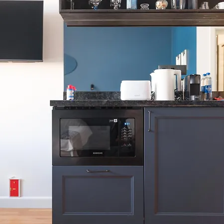 Aparthotel Miro Center - Quiet Chic, Self Check-in 4*