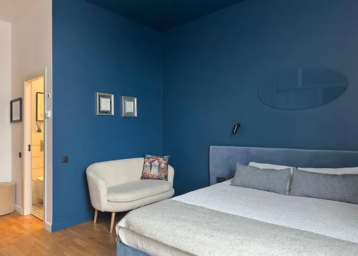 Miro Center - Quiet Chic, Self Check-in 4*