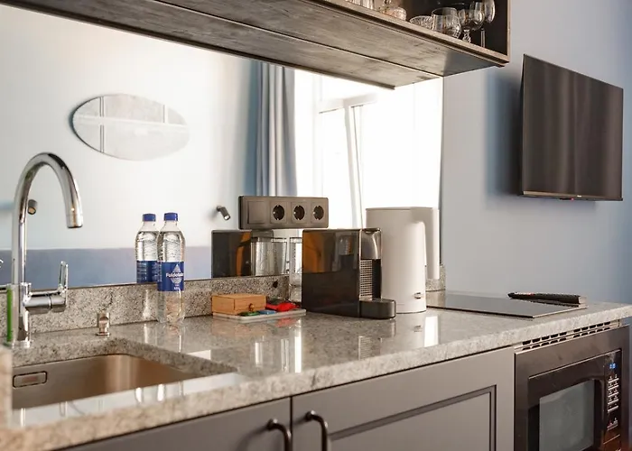 Miro Center - Quiet Chic, Self Check-in Апарт-отель 4*